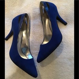 Style & Co. blue suede shoes size 8 1/2.